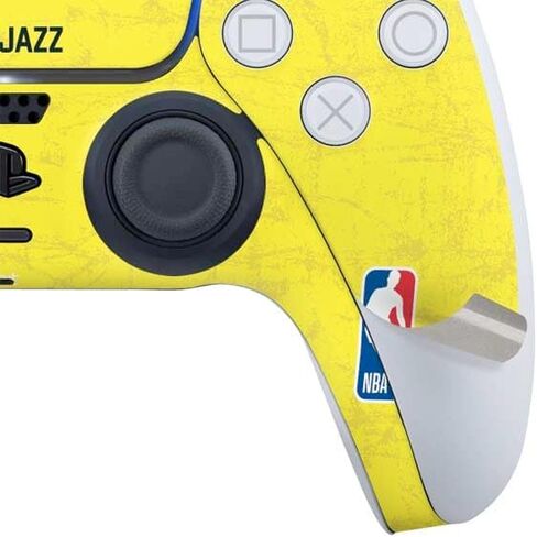 Skinit Skinit Gaming Gaming Contarible مع وحدة تحكم PS5 - تصميم ملمس أصفر في الدوري الاميركي للمحترفين في NBA Utah in Kuwait