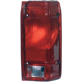 TYC 11-1376-01 مجموعة مصابيح الذيل البديلة لجانب الركاب Ford Ranger in Kuwait