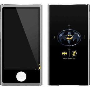 Skinit MECAL MP3 Player Skin متوافق مع iPod Nano (7th Gen & 2012) - Warner Bros مرخص رسميًا فيلم Flash: Batman Multiverse Logos Design