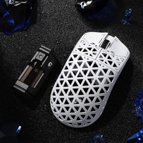 M5 Ultra Carbon Fiber 8khz اللاسلكي الماوس اللاسلكي ، مستشعر PAW3950 42 كيلو دبليو دبيني ، 39 جرام خفيفة الوزن 2.4 جيجا هرتز/BT/السلك in Saudi Arabia
