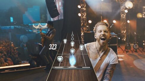 جيتار بطل يعيش مع جيتار وحدة التحكم (Xbox One) (متجدد) in Saudi Arabia
