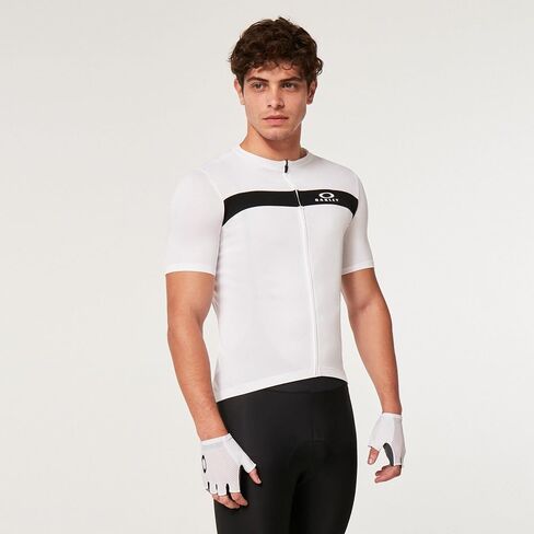 Oakley Men's Icon Classic Jersey Tee in Saudi Arabia