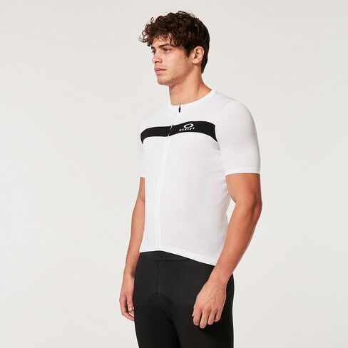 Oakley Men's Icon Classic Jersey Tee in Saudi Arabia