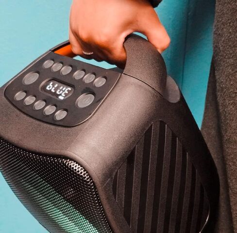 مكبر صوت بلوتوث محمول للحفلات SOUNDSTREAM مع صوت جهير عميق عالٍ، زوج 2 مع مكبر صوت ستيريو لاسلكي حقيقي (TWS)، قابل لإعادة الشحن والتحكم في النغمات، مزامنة عرض أضواء RGB ووقت تشغيل 6 ساعات عند ذروة 80 واط in Kuwait