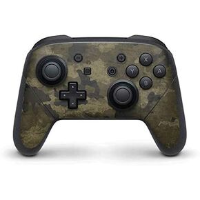 Skinit Skinit Gaming Gaming Skiner مع Nintendo Switch Pro Controller - تصميم كامو خشب مصمم في الأصل