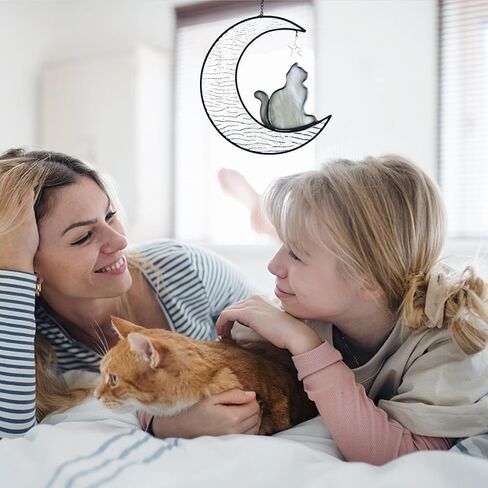 قطة من الزجاج الملون على هدايا القمر، هدايا قطط لمحبي القطط، أدوات التقاط الشمس للقطط السوداء مصنوعة يدويًا لتعليق النوافذ من الزجاج الملون in Saudi Arabia