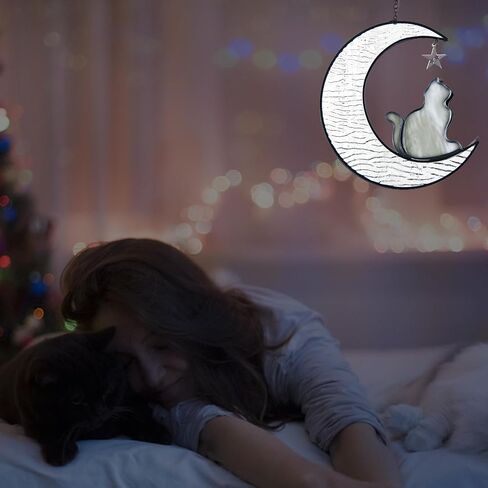 قطة من الزجاج الملون على هدايا القمر، هدايا قطط لمحبي القطط، أدوات التقاط الشمس للقطط السوداء مصنوعة يدويًا لتعليق النوافذ من الزجاج الملون in Saudi Arabia