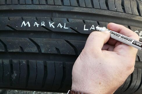 Markal 96130 Trades Marker (1 Holder, 12 Refills), White in Saudi Arabia