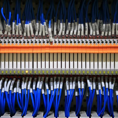 Fimax 5-Pack Rhino 4200 5200 شريط صانع الملصقات المنكمش بالحرارة 1/4 بوصة 6 مم متوافق مع Dymo 18051 أنبوب ملصقات الانكماش الحراري لـ DYMO Rhino 4200 5200 5000 6000 صانع الملصقات الصناعية، أسود على أبيض، 1/4 بوصة × 5' in Kuwait