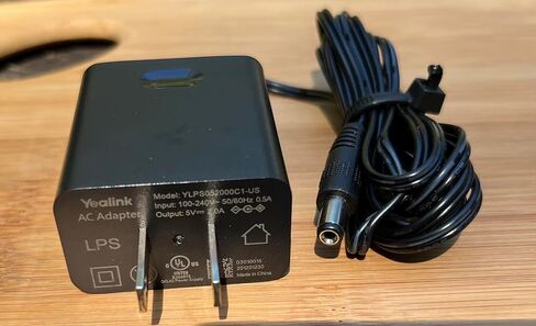 سلك إمداد الطاقة Yealink PS5V2000US 5V 2A لهواتف Yealink IP SIP T29G، T32G، T38G، T46G، T46S، T46U، T48G، T48S، T48U، T52S، T54S، T54W، T56A، T57W، T58A، T58W، T58V، MP54/56/ 58 وربطة كابل GDR in Saudi Arabia