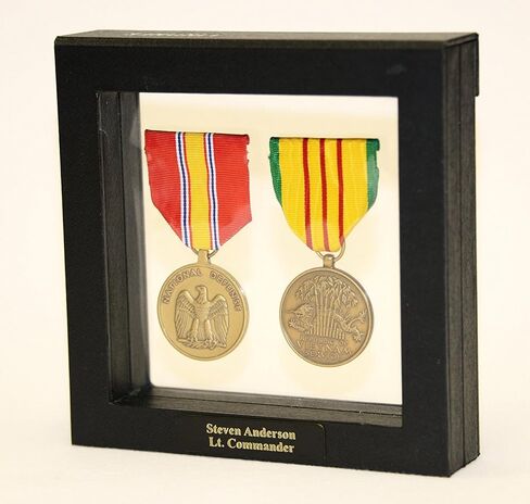 sfDisplay.com، LLC. 1-2 ميداليات عسكرية دبابيس بقع شارة شارة عرض صندوق إطار صندوق الظل in Kuwait