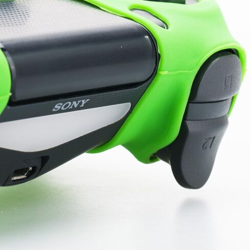 غطاء سيليكون مطبوع لوحدة تحكم PS4 × 2 (كتابة على الجدران) مع مقابض إبهام حصرية × 8 in Saudi Arabia