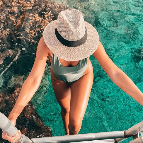 Dos Sombras Matte Seagrass Straw Safari Hat in Kuwait