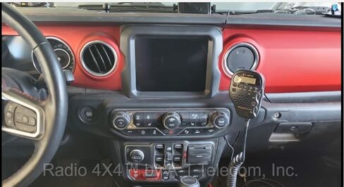 JTJLGBMBMOUNT CB RADIO BAR MIC و RADIO ثنائية الاتجاه لجيب JT Gladiator 2020 و UP و JL Wrangler 2017 و UP - MOPAR® OLP in Saudi Arabia