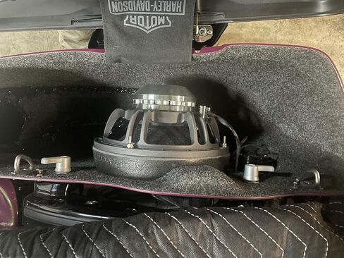 Harley Saddlebag 10 "Mid-Mount Inside Adapter Rings Rings & Install Kit 2014-2022 in Saudi Arabia