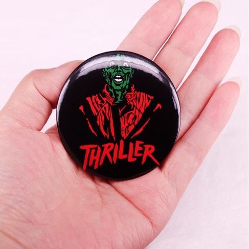 مجموعة مايكل إم جي بروش معدنية حساسة للمعجبين يجب شراء 3 قطع في قطعة واحدة in Kuwait