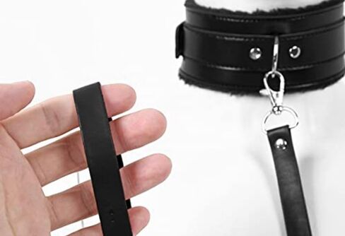 Black Collar in Kuwait