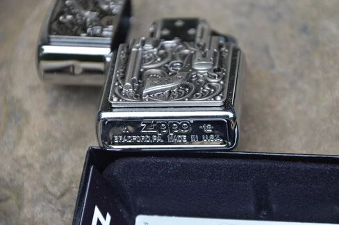 Zippo 2001654 No.200 Revolver Emblem Cigarette Lighter in Saudi Arabia