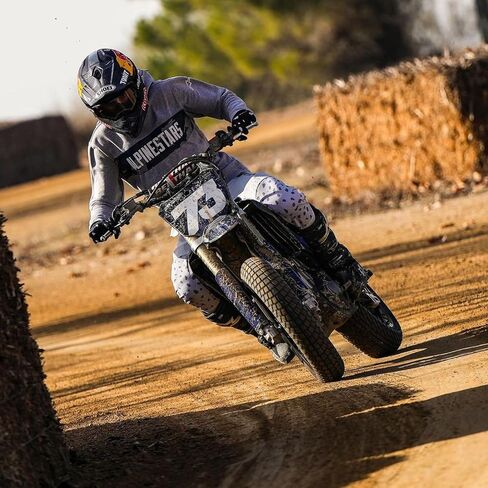 Shoei VFX-EVO in Saudi Arabia
