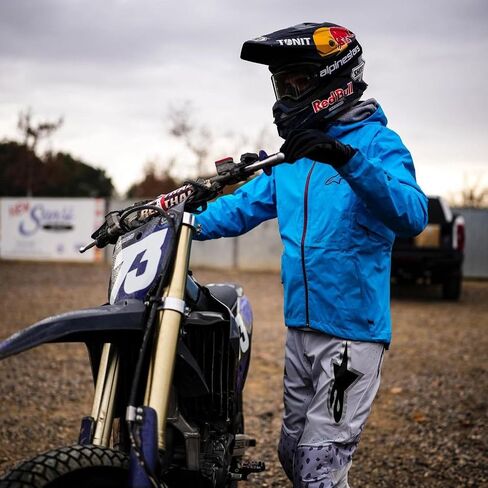 Shoei VFX-EVO in Saudi Arabia