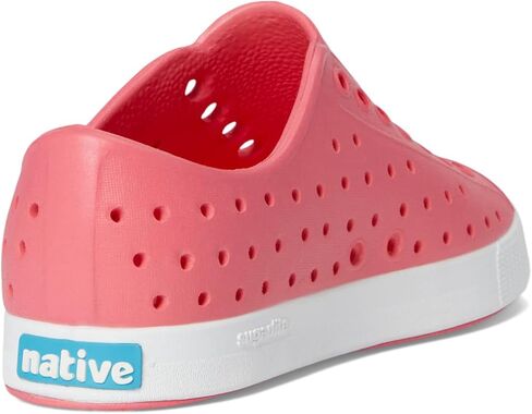 Native Shoes Kids Jefferson (طفل صغير/طفل صغير) - الجزء العلوي والبطانة من مادة EVA - ثقوب للتحكم في درجة الحرارة أخضر روكي/أبيض صدفي 7 طفل صغير M in Kuwait