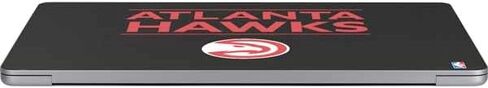 Skinit Skinit Lastop Skin Concerviped مع MacBook Air 13in M4 (2025) - NBA Atlanta Hawks مرخص رسميًا - التصميم الأسود in Kuwait