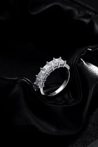 خاتم مويسانيتي الخلود، خواتم زفاف للنساء، خاتم مويسانيتي 2.0 قيراط 5 أحجار مويسانيتي 925 من الفضة الإسترليني مع 18 قيراط مطلي بالذهب الأبيض D اللون VVS1 Princess Cut Lab تم إنشاء خاتم زفاف خطوبة نصف أبدية من الألماس للنساء مقاس 5-11 in Kuwait