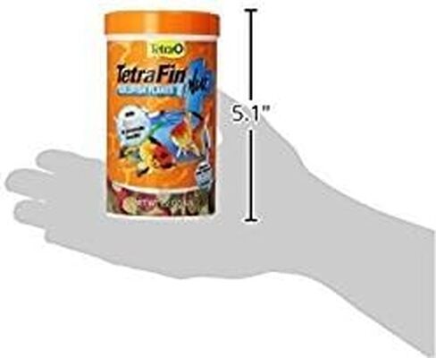TetraFin Plus Goldfish Flakes 7.06 Ounces, Balanced Diet, With Algae To Promote Health in Saudi Arabia