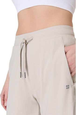 Sweaty Betty Women's Explorer Shorts in Saudi Arabia