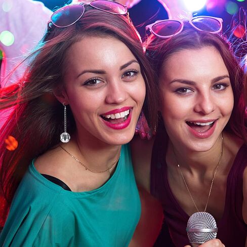 أقراط كرة ديسكو للنساء أقراط ديسكو للنساء أقراط كرة مرآة فضية 70s أقراط سهلة المطابقة ملابس ديسكو للنساء إكسسوارات ديسكو أقراط الهالوين في السبعينيات لإكسسوارات الأزياء النسائية in Kuwait