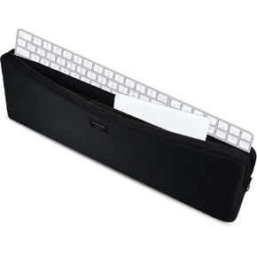 يجمع Keeb بين العلبة المتوافقة مع لوحة المفاتيح السحرية مع لوحة المفاتيح الرقمية و Magic Trackpad 2 ، حالة لوحة المفاتيح مصنوعة من مواد متينة ، أسود