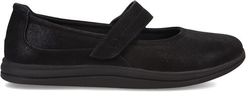 Clarks Women's Breeze Mj Mary Jane Flat in Saudi Arabia