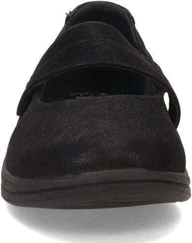 Clarks Women's Breeze Mj Mary Jane Flat in Saudi Arabia