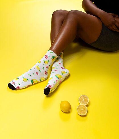 Hot Sox Women's Travel Write Draw La Vie En Rose Crew Sock 1 Pair Pack, Blue, Women's Shoe Size 4-10 in Saudi Arabia
