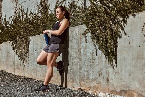 Mizuno Women's Standard Infinity 3.5 Inch Short, Black, Small in Kuwait