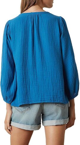 Velvet by Graham & Spencer Women's Maggie Cotton Gauze Shirt in Saudi Arabia