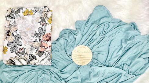 Baybou Robe Swaddle Set Matching Mommy and Me Set Baby Girl Swaddle Blanket Gift 5-Piece Set Hospital Robe Vintage Flora S/M in Saudi Arabia