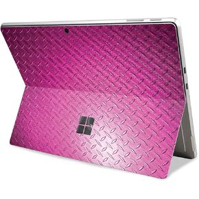 لقب ألياف الكربون الجلد المتوافق مع Microsoft Surface Pro 11 (2024) - لوحة الماس الوردي - غطاء شارات الواقي فينيل 3M الممتاز - يسهل تطبيقه | مصنوع في الولايات المتحدة الأمريكية من قبل Mayyskins