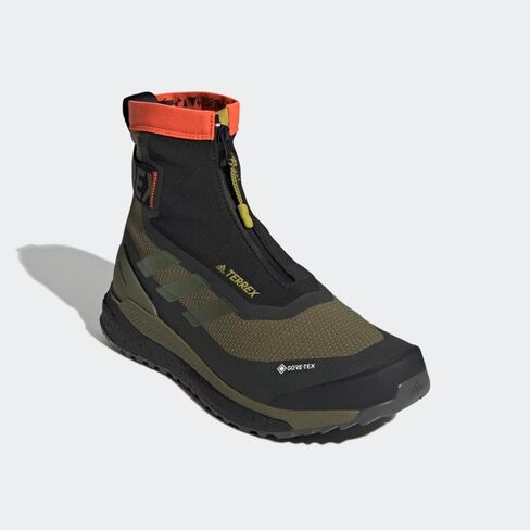 حذاء أديداس Terrex Free Hiker Cold.RDY للمشي لمسافات طويلة للرجال in Saudi Arabia