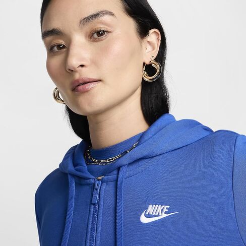سترة بغطاء للرأس بسحاب كامل للنساء من Nike Sportswear Club Fleece (AS1، ألفا، كبير، عادي، عادي، رمادي داكن هيذر/أبيض) in Saudi Arabia