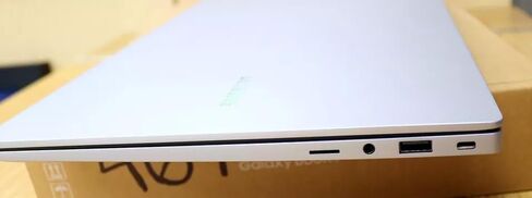 SAMSUNG Galaxy Book 4 Business Copilot AI PC Laptop 15.6" FHD Anti-Glare Intel 10-core Core 7 150U (Beats i7-1335U) 16GB RAM 1TB SSD Backlit Fingerprint USB-C Long-Lasting Battery Win11 Silver in Saudi Arabia