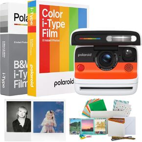 Polaroid Flip Camera مع التركيز التلقائي للونار وتصميم الرجعية (أبيض) مع فيلم Color/B&W لـ I-Type و Film Kit (4 عناصر)