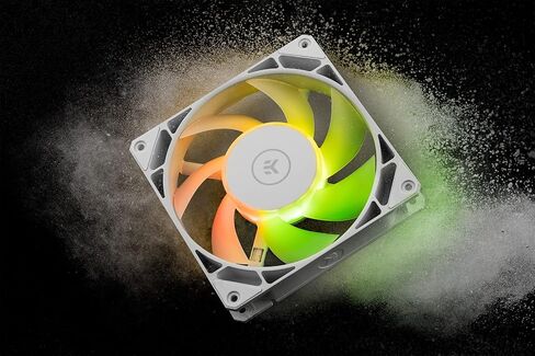 EKWB EK-LOOP FPT 140MM FAN ، 600-2200 دورة في الدقيقة ، RGB الرقمية ، الأسود ، 2 عبوة in Kuwait