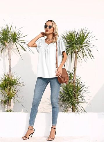 قطع علوية صيفية للنساء 2024 قمصان عصرية بوهو منقوشة بالزهور بأكمام قصيرة قمصان فضفاضة مناسبة أساسية غير رسمية ملابس علوية أنيقة in Kuwait