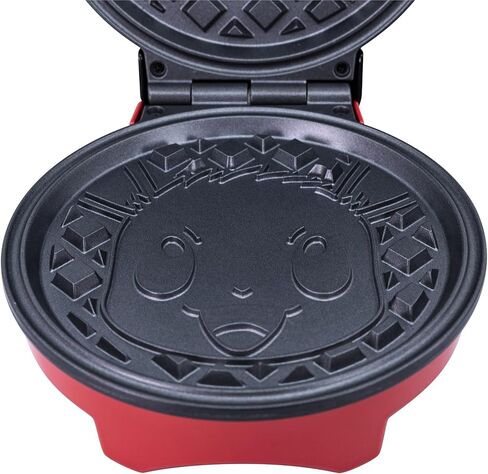 Uncanny Brands Pokémon Charmander Waffle Maker - Make Bounty Charmander Waffles - Kitchen Appliance in Saudi Arabia