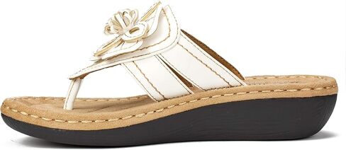Cliffs 'Carnation' Women's Sandal in Kuwait
