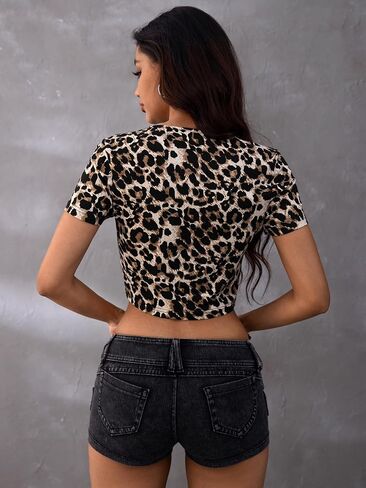 Verdusa Women's Leopard Print Round Neck Short Sleeve Crop Tee Top in Saudi Arabia