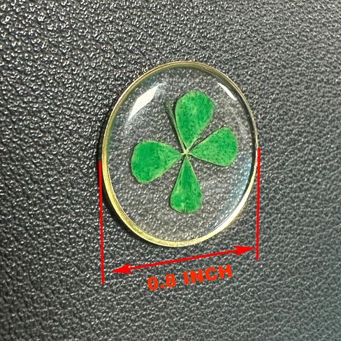 Good Luck Four Leaf Clover Crystal Token in Saudi Arabia
