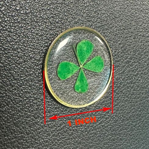 Good Luck Four Leaf Clover Crystal Token in Saudi Arabia