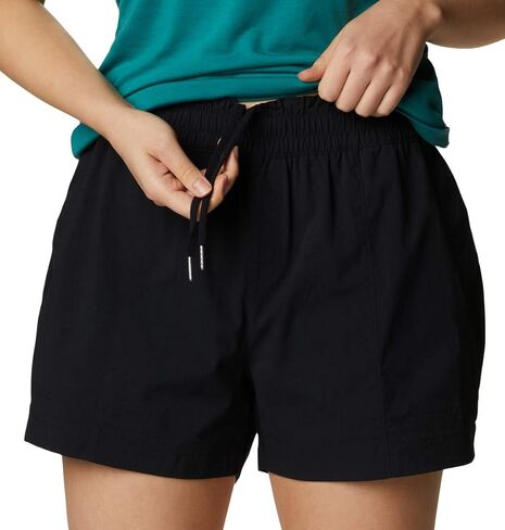 Columbia Women's Uptown Crest Short in Kuwait